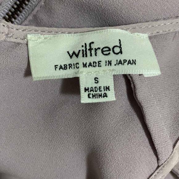 Aritzia Wilfred lilac top - Picture 3 of 4